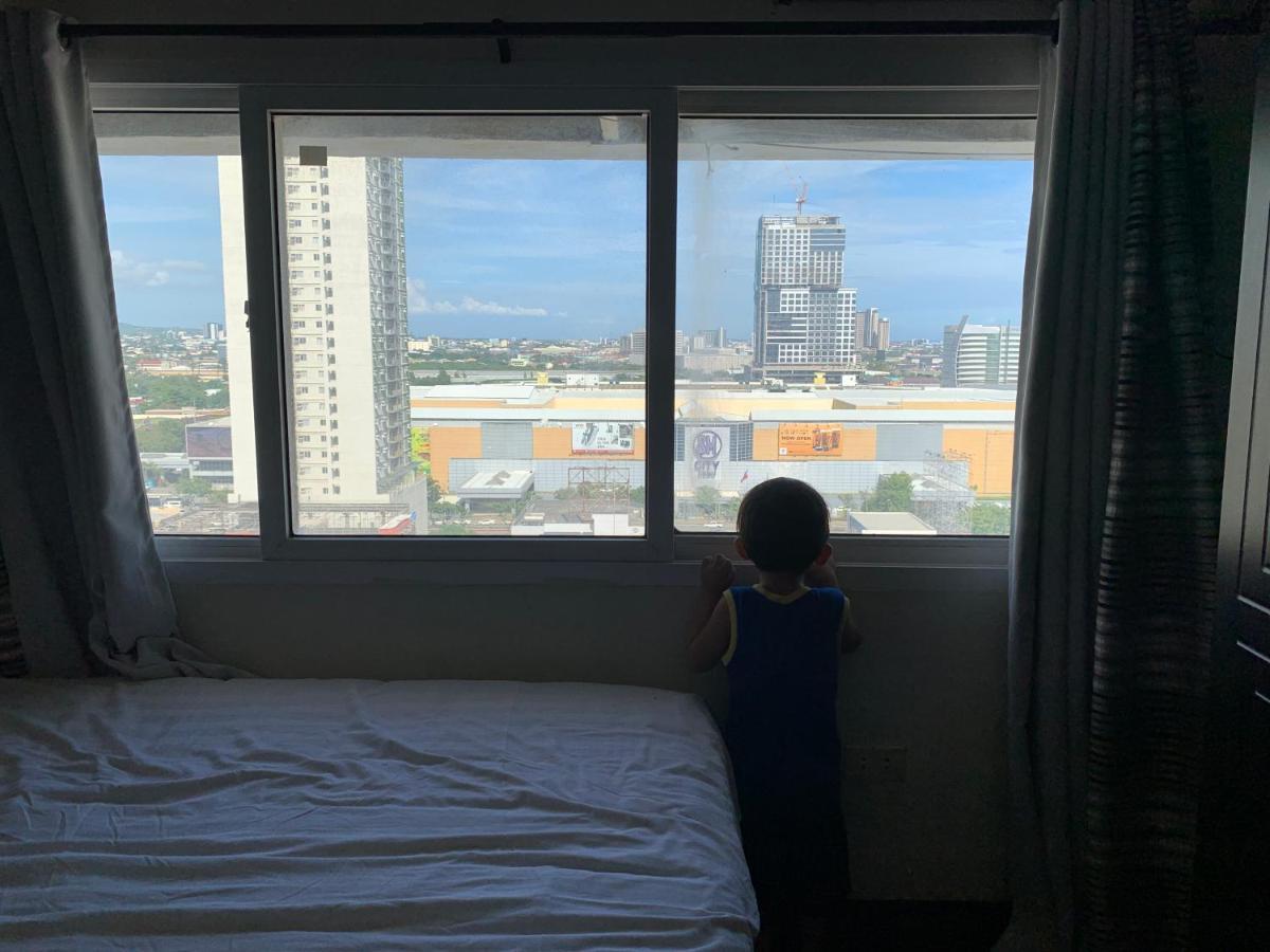 Luxanos Condo Place- San Marino Cebu Εξωτερικό φωτογραφία