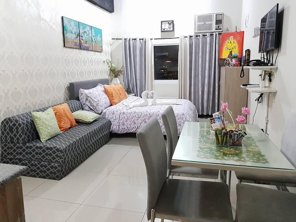 Luxanos Condo Place- San Marino Cebu Εξωτερικό φωτογραφία